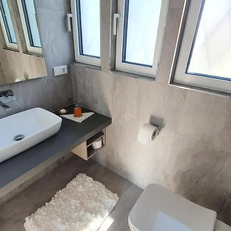 Apartment Wilhelmshoeher Weg *